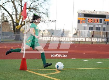 Thumbnail 1 in Seattle Prep vs Roosevelt (WIAA 3A Final) photogallery.