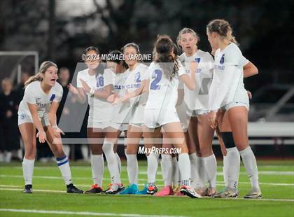 Thumbnail 1 in Seattle Prep vs Roosevelt (WIAA 3A Final) photogallery.