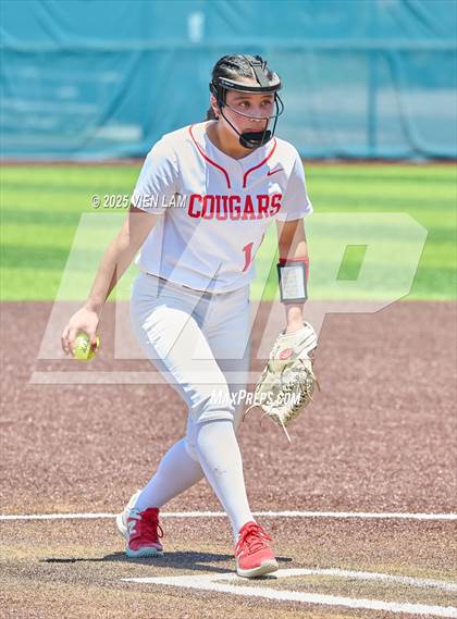 Thumbnail 1 in Carondelet vs. Cardinal Newman (CIF NCS Division 2 Final) photogallery.