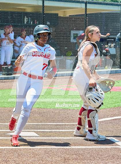 Thumbnail 3 in Carondelet vs. Cardinal Newman (CIF NCS Division 2 Final) photogallery.