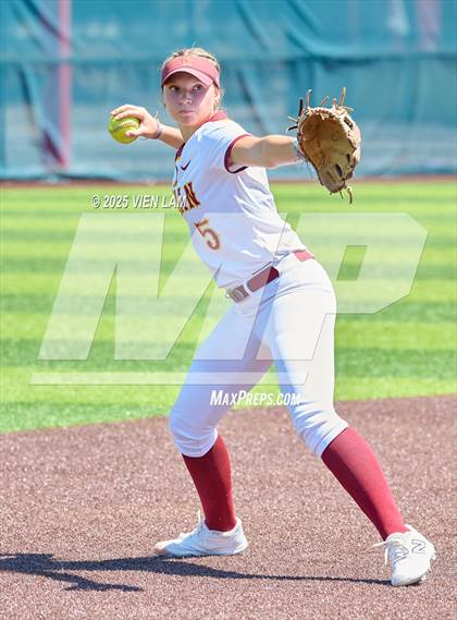Thumbnail 3 in Carondelet vs. Cardinal Newman (CIF NCS Division 2 Final) photogallery.