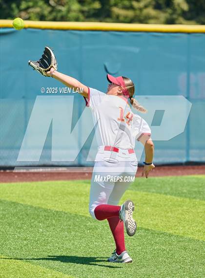 Thumbnail 2 in Carondelet vs. Cardinal Newman (CIF NCS Division 2 Final) photogallery.