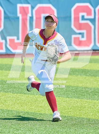 Thumbnail 2 in Carondelet vs. Cardinal Newman (CIF NCS Division 2 Final) photogallery.