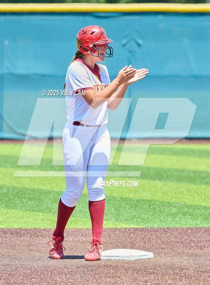Thumbnail 3 in Carondelet vs. Cardinal Newman (CIF NCS Division 2 Final) photogallery.