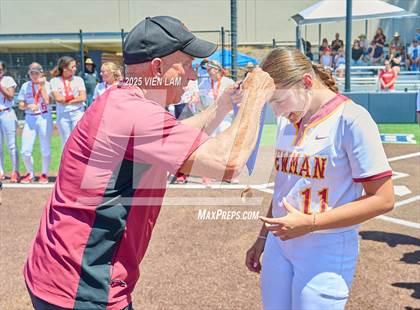 Thumbnail 2 in Carondelet vs. Cardinal Newman (CIF NCS Division 2 Final) photogallery.