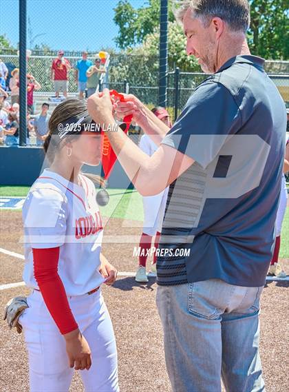 Thumbnail 2 in Carondelet vs. Cardinal Newman (CIF NCS Division 2 Final) photogallery.