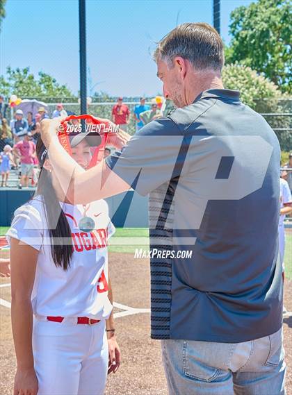 Thumbnail 3 in Carondelet vs. Cardinal Newman (CIF NCS Division 2 Final) photogallery.