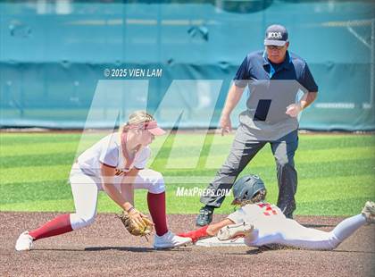 Thumbnail 3 in Carondelet vs. Cardinal Newman (CIF NCS Division 2 Final) photogallery.