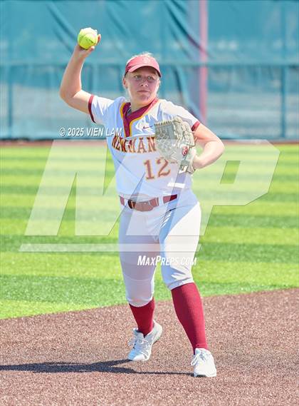 Thumbnail 3 in Carondelet vs. Cardinal Newman (CIF NCS Division 2 Final) photogallery.
