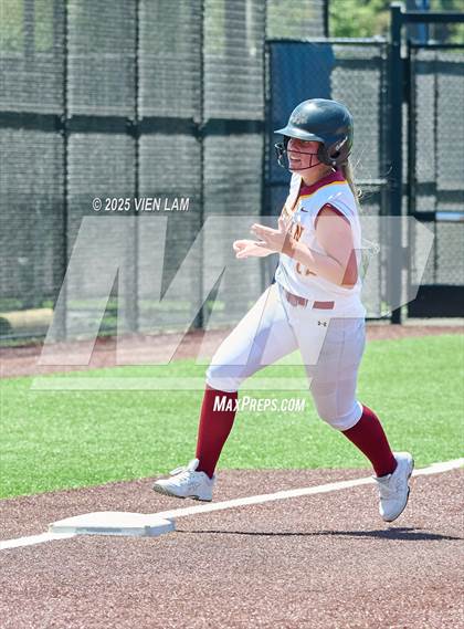 Thumbnail 3 in Carondelet vs. Cardinal Newman (CIF NCS Division 2 Final) photogallery.
