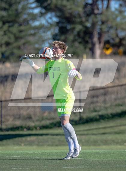 Thumbnail 3 in Kent Denver vs Delta (CHSAA 3A Round 1)) photogallery.