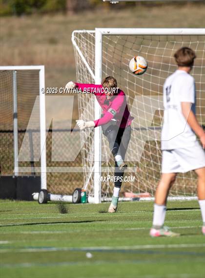 Thumbnail 2 in Kent Denver vs Delta (CHSAA 3A Round 1)) photogallery.