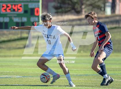 Thumbnail 2 in Kent Denver vs Delta (CHSAA 3A Round 1)) photogallery.