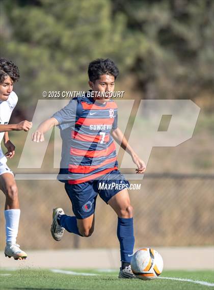 Thumbnail 3 in Kent Denver vs Delta (CHSAA 3A Round 1)) photogallery.