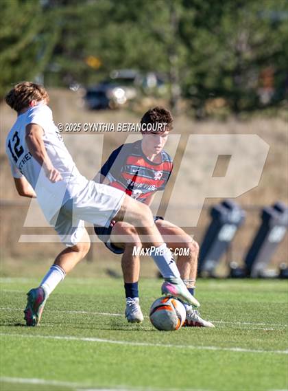 Thumbnail 2 in Kent Denver vs Delta (CHSAA 3A Round 1)) photogallery.