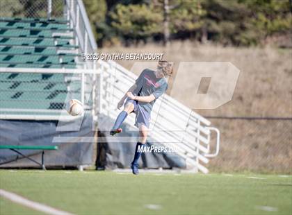 Thumbnail 1 in Kent Denver vs Delta (CHSAA 3A Round 1)) photogallery.