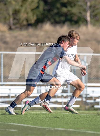 Thumbnail 3 in Kent Denver vs Delta (CHSAA 3A Round 1)) photogallery.