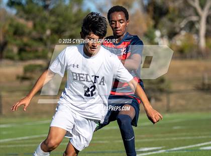 Thumbnail 3 in Kent Denver vs Delta (CHSAA 3A Round 1)) photogallery.