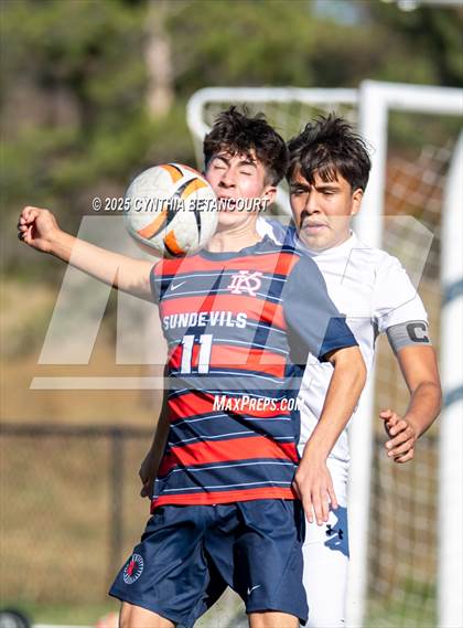 Thumbnail 3 in Kent Denver vs Delta (CHSAA 3A Round 1)) photogallery.