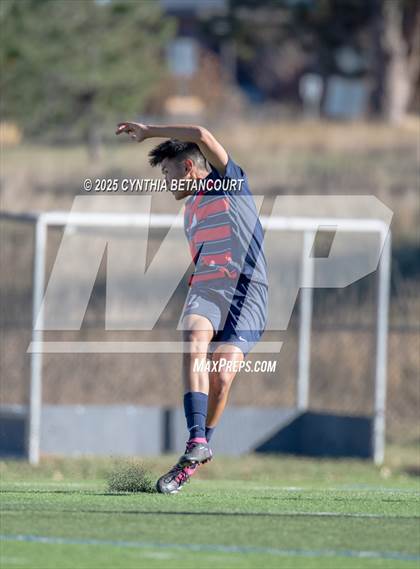 Thumbnail 2 in Kent Denver vs Delta (CHSAA 3A Round 1)) photogallery.