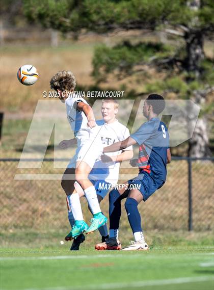 Thumbnail 1 in Kent Denver vs Delta (CHSAA 3A Round 1)) photogallery.