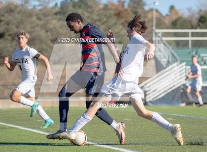 Thumbnail 2 in Kent Denver vs Delta (CHSAA 3A Round 1)) photogallery.