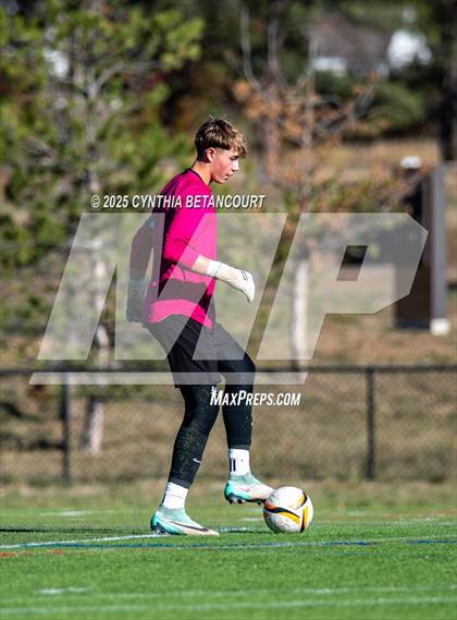 Thumbnail 2 in Kent Denver vs Delta (CHSAA 3A Round 1)) photogallery.