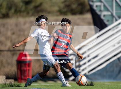 Thumbnail 3 in Kent Denver vs Delta (CHSAA 3A Round 1)) photogallery.