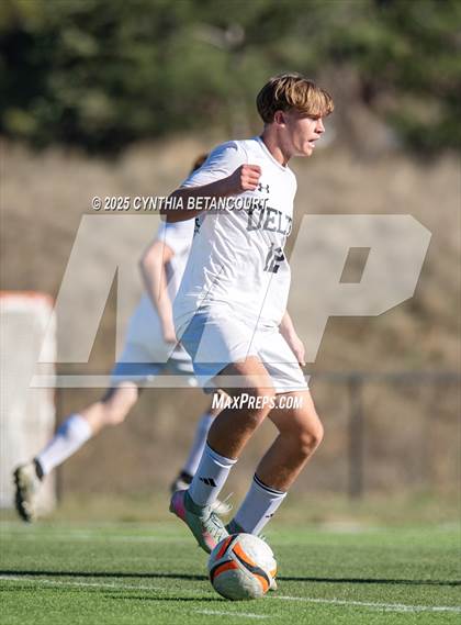 Thumbnail 1 in Kent Denver vs Delta (CHSAA 3A Round 1)) photogallery.