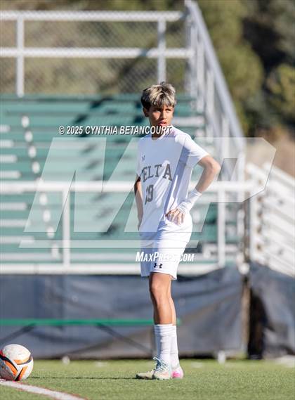 Thumbnail 3 in Kent Denver vs Delta (CHSAA 3A Round 1)) photogallery.