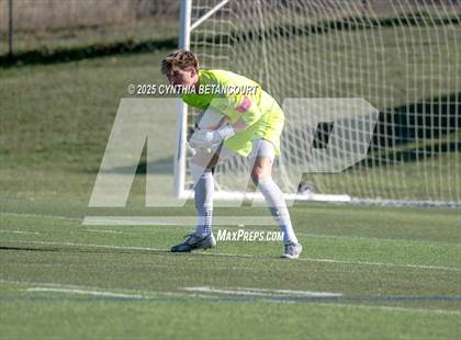 Thumbnail 3 in Kent Denver vs Delta (CHSAA 3A Round 1)) photogallery.