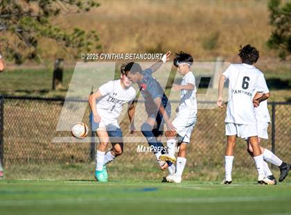 Thumbnail 2 in Kent Denver vs Delta (CHSAA 3A Round 1)) photogallery.