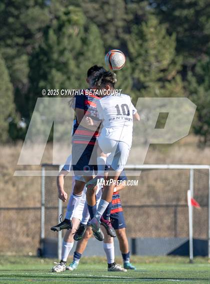 Thumbnail 1 in Kent Denver vs Delta (CHSAA 3A Round 1)) photogallery.