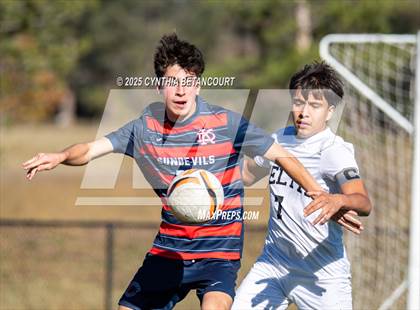 Thumbnail 2 in Kent Denver vs Delta (CHSAA 3A Round 1)) photogallery.