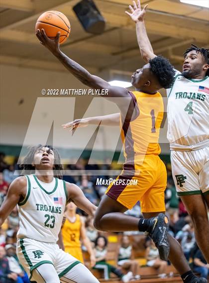 Thumbnail 3 in Lumberton @ Pine Forest photogallery.