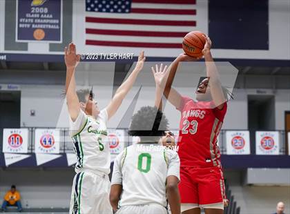 Thumbnail 1 in Cathedral vs. Evansville Bosse (Sneakers for Santa Shootout) photogallery.