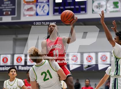Thumbnail 1 in Cathedral vs. Evansville Bosse (Sneakers for Santa Shootout) photogallery.