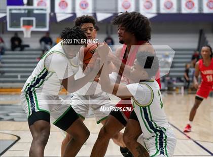 Thumbnail 2 in Cathedral vs. Evansville Bosse (Sneakers for Santa Shootout) photogallery.