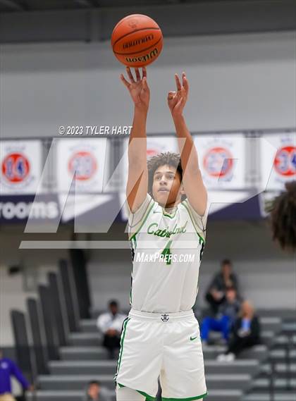 Thumbnail 2 in Cathedral vs. Evansville Bosse (Sneakers for Santa Shootout) photogallery.