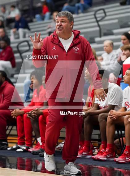 Thumbnail 1 in Cathedral vs. Evansville Bosse (Sneakers for Santa Shootout) photogallery.