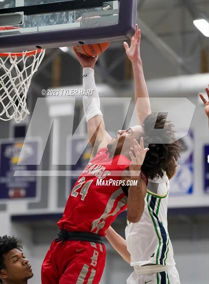 Thumbnail 3 in Cathedral vs. Evansville Bosse (Sneakers for Santa Shootout) photogallery.