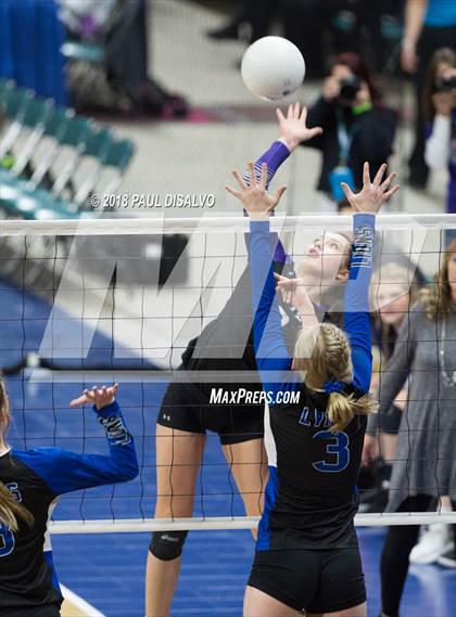 Thumbnail 1 in Rye vs. Lyons (CHSAA 2A First Round) photogallery.