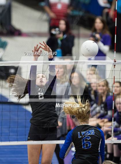 Thumbnail 3 in Rye vs. Lyons (CHSAA 2A First Round) photogallery.