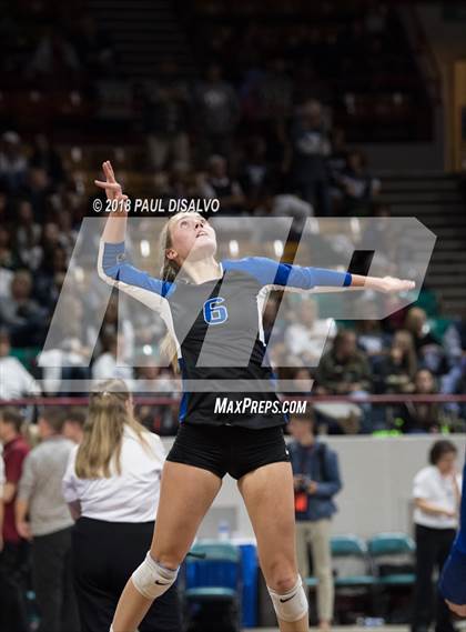 Thumbnail 2 in Rye vs. Lyons (CHSAA 2A First Round) photogallery.