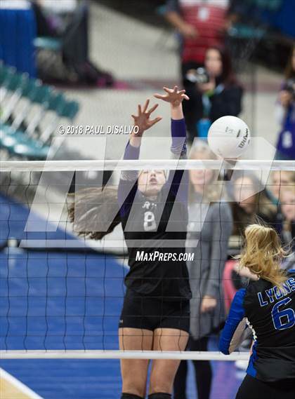 Thumbnail 2 in Rye vs. Lyons (CHSAA 2A First Round) photogallery.