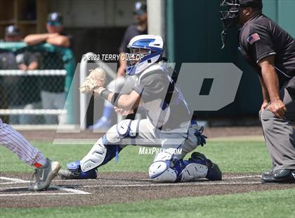 Thumbnail 1 in Skyridge vs. Pleasant Grove (UHSAA 6A Bracket Play) photogallery.