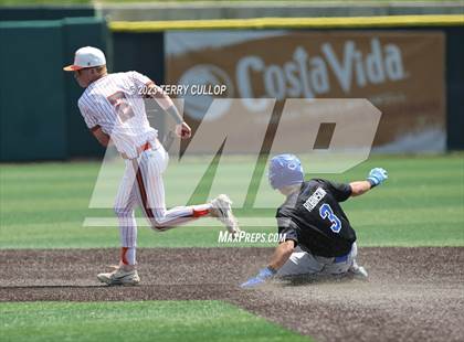 Thumbnail 2 in Skyridge vs. Pleasant Grove (UHSAA 6A Bracket Play) photogallery.