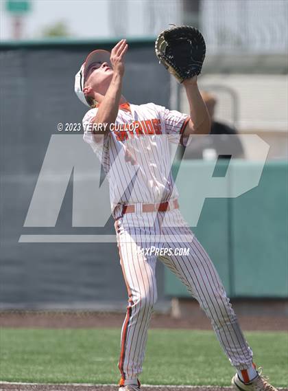 Thumbnail 1 in Skyridge vs. Pleasant Grove (UHSAA 6A Bracket Play) photogallery.