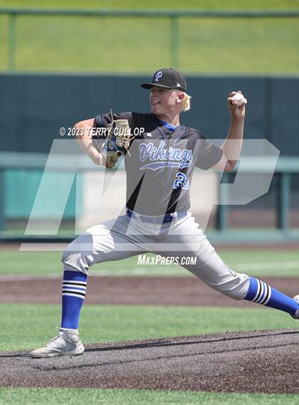 Thumbnail 1 in Skyridge vs. Pleasant Grove (UHSAA 6A Bracket Play) photogallery.