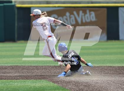 Thumbnail 1 in Skyridge vs. Pleasant Grove (UHSAA 6A Bracket Play) photogallery.